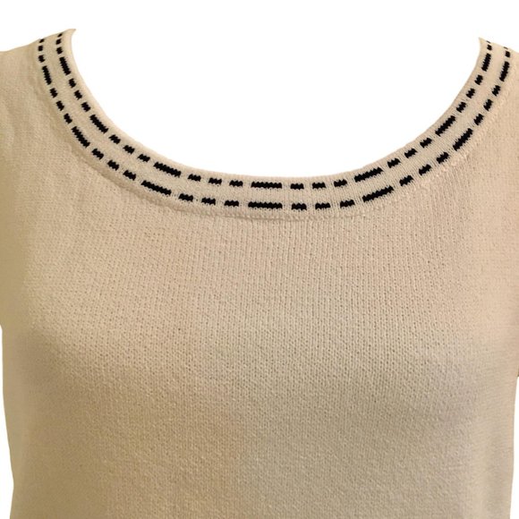 St. John Ivory Sleeveless Top - Small - Picture 2 of 5